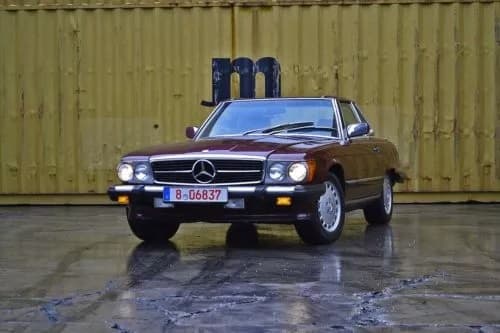 Mercedes 560 SL Oldtimer Portrait Panorama