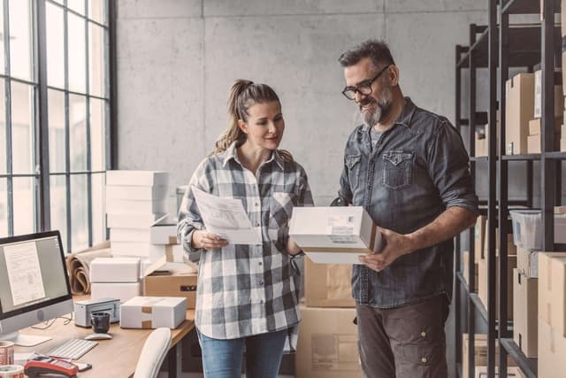 Onlineshop aufbauen: Tipps zu Logistik, Marketing, Recht u.v.m.